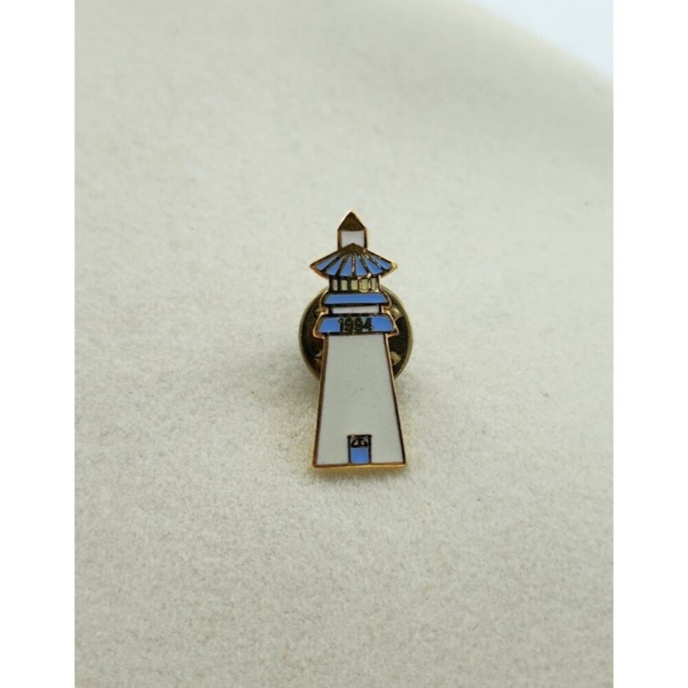 Vtg 1994 Lighthouse Enamel Lapel/Hat Pin White/Lavender 1" Canada